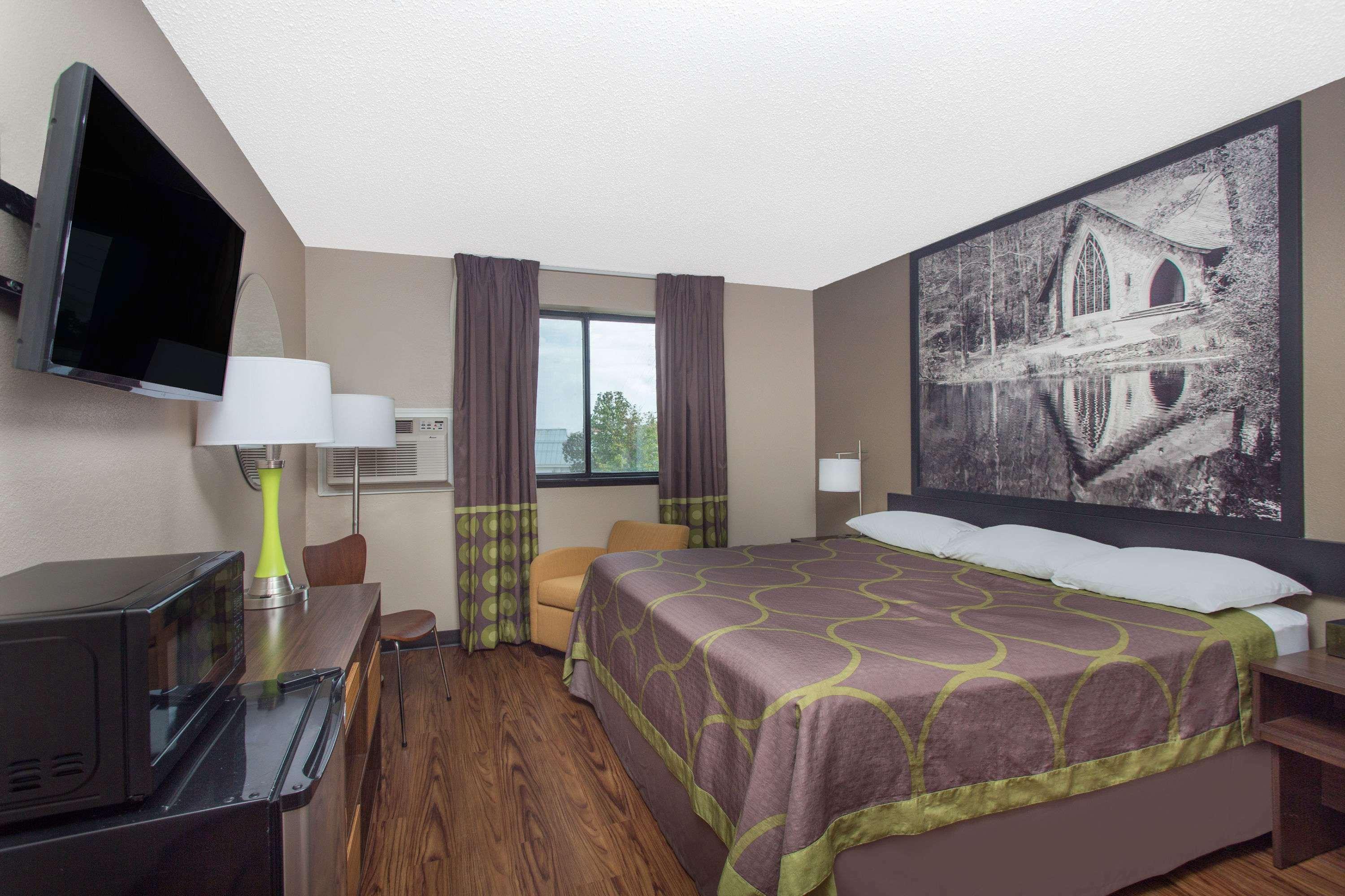 Super 8 By Wyndham Columbus Airport Hotel Ngoại thất bức ảnh