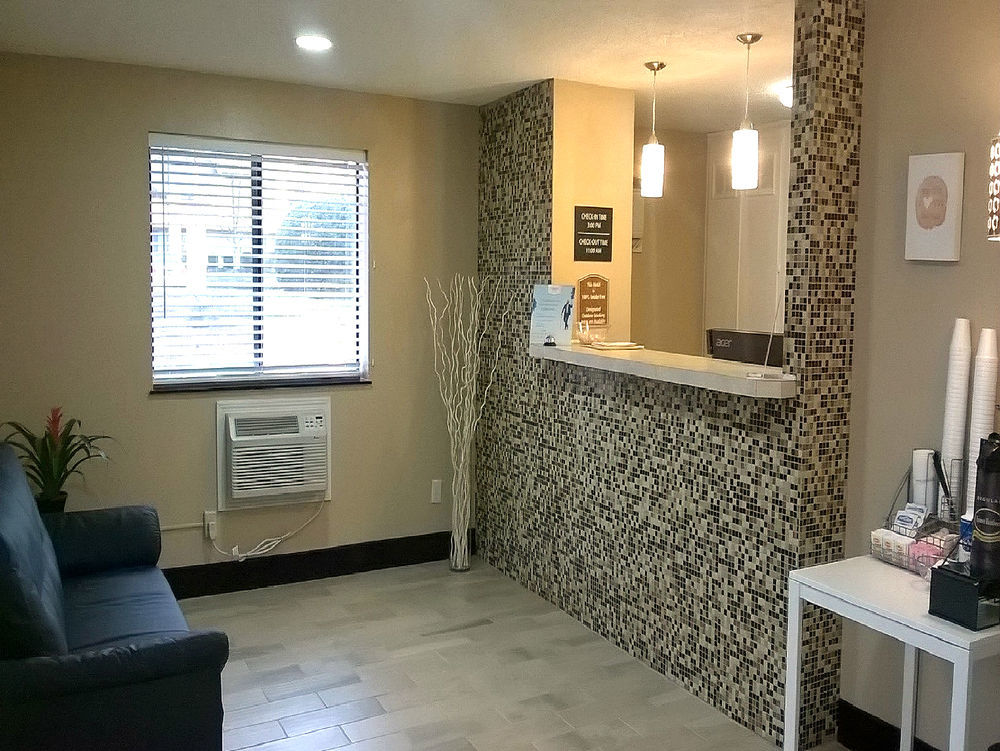 Super 8 By Wyndham Columbus Airport Hotel Ngoại thất bức ảnh